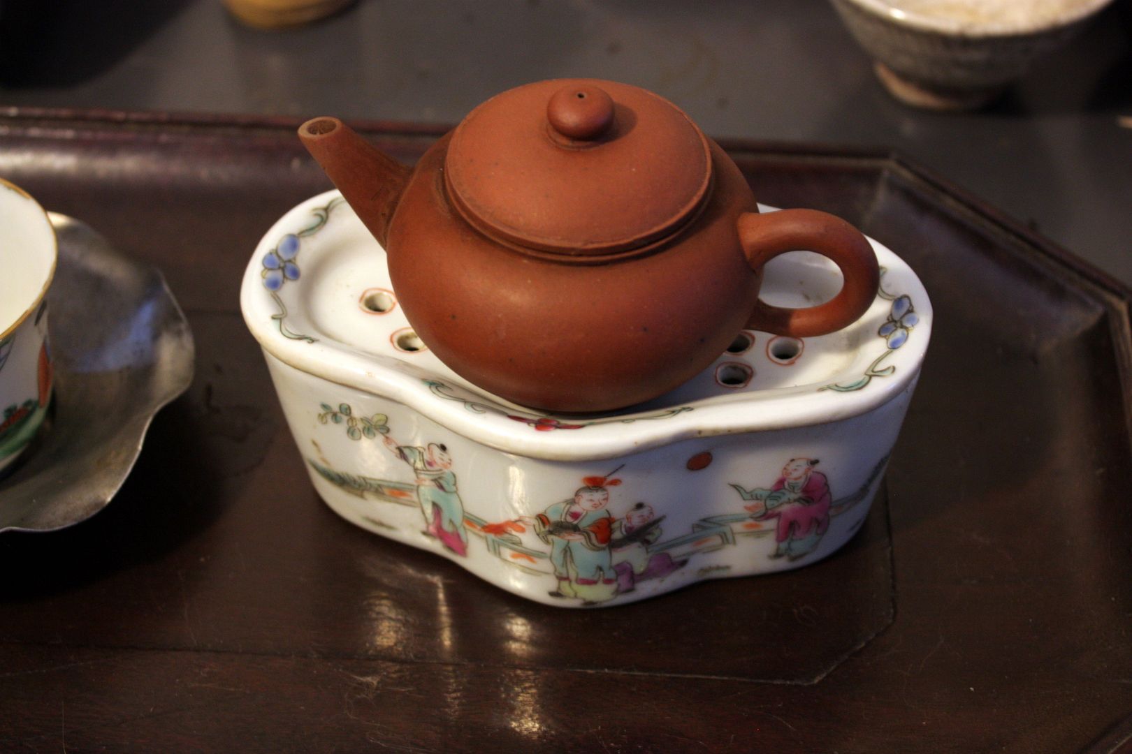 Mystery (tea) ware A Tea Addict's Journal